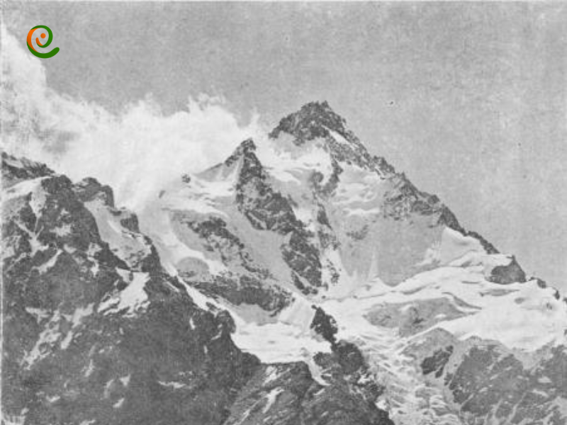 درباره قله کوشتان تاو در مرز روسیه و گورجستان در دکوول بخوانید.